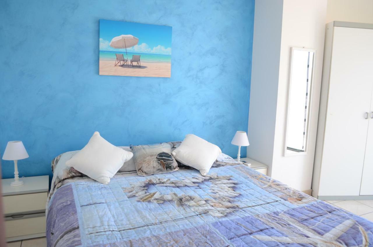 Apartment Santanna House - Fondachello-apartments Com