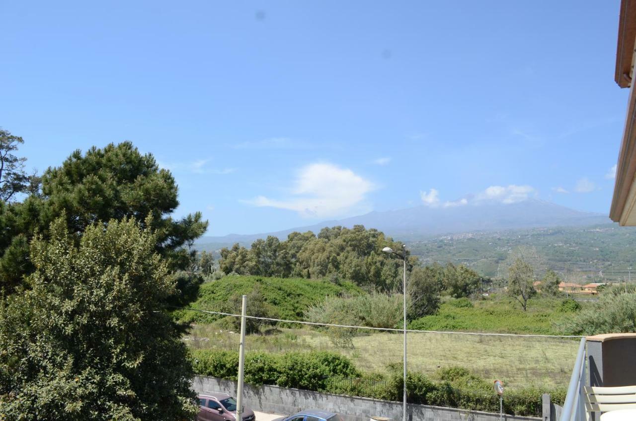 Santanna House - Fondachello-apartments Com